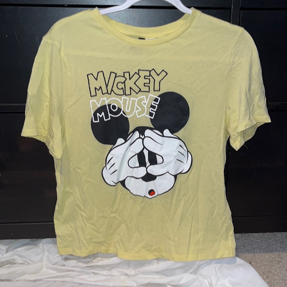 Yellow Mickey Mouse graphic t-shirt